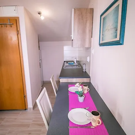Apartment Jug Piran Exterior photo
