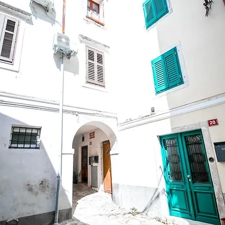 Apartment Jug Piran Exterior photo