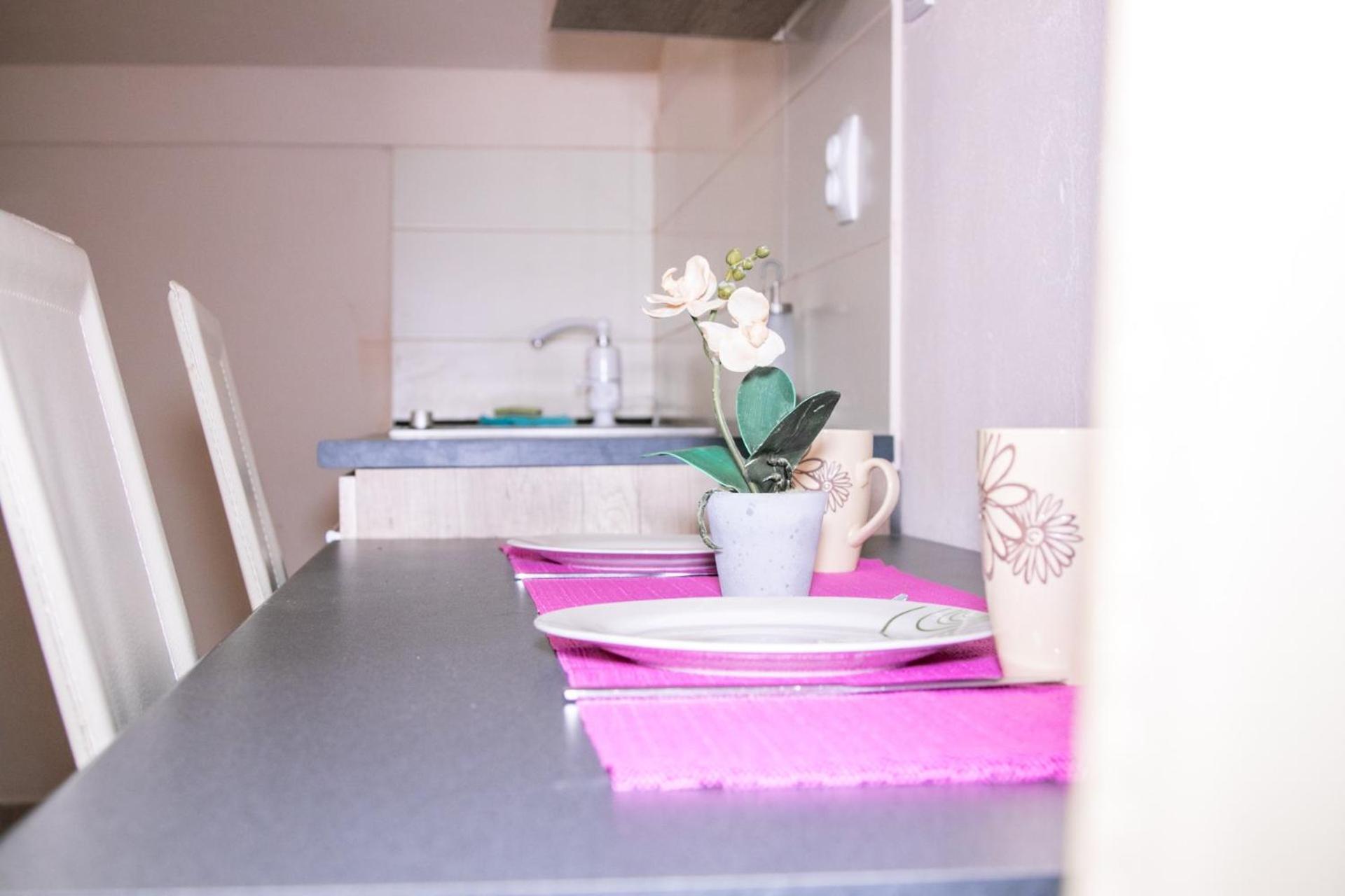 Jug Apartment